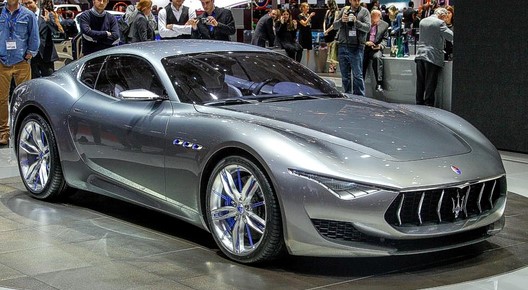 Maserati планирует выпустить новый спорткар